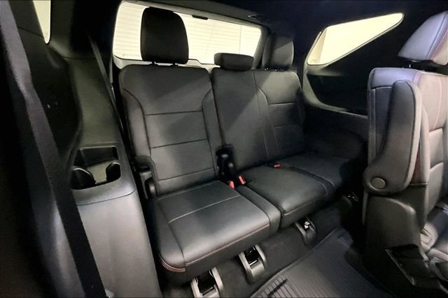 Used 2025 Chevrolet Traverse RS w/ LPO, Floor Liner Package AWD/4WD image 29