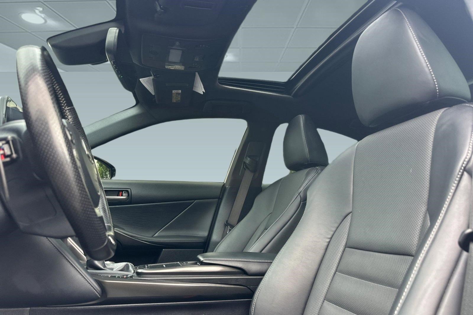 Used 2021 Lexus IS 350 F Sport w/ Navigation Package image 16