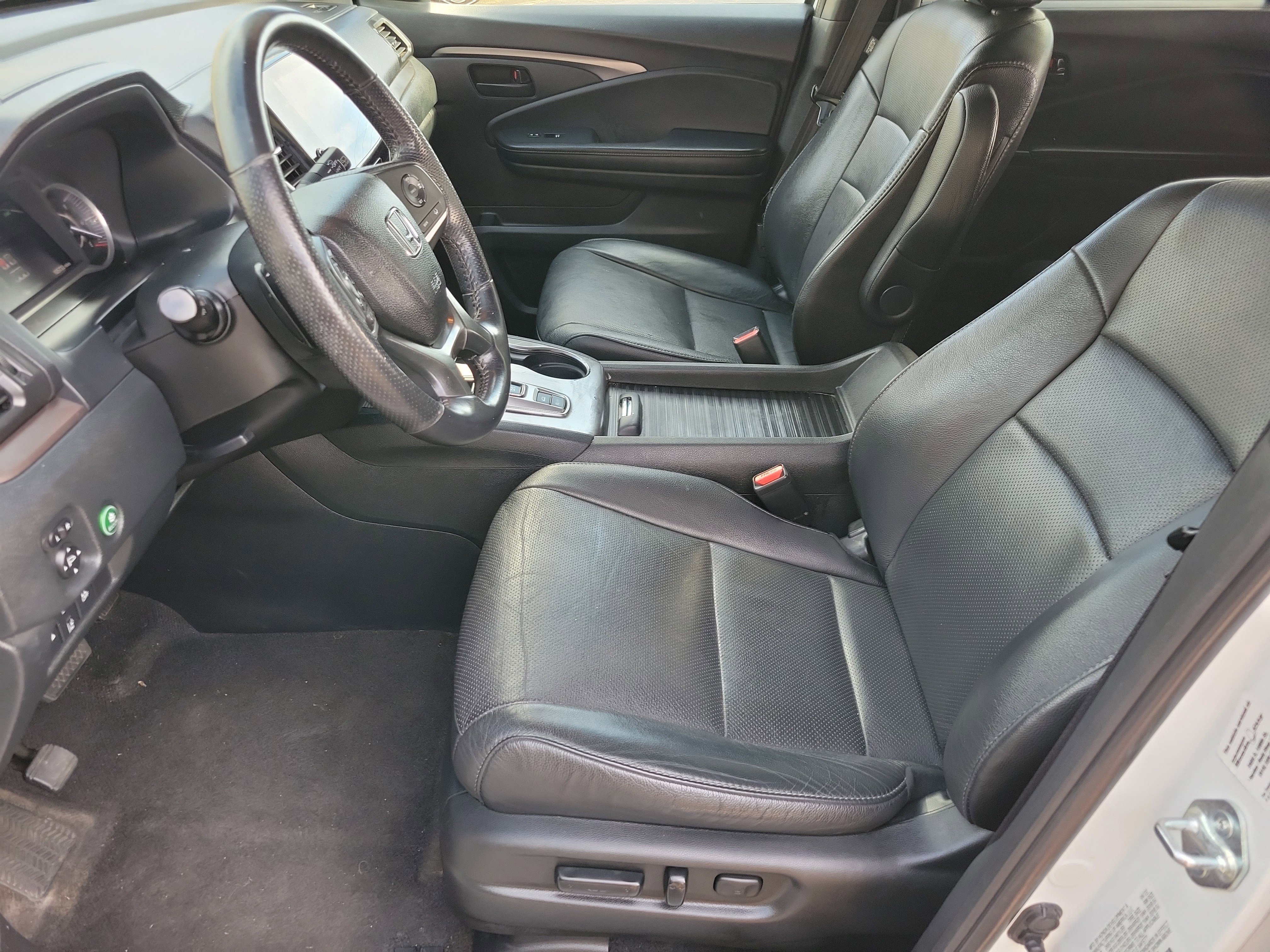 Used 2022 Honda Passport EX-L image 4