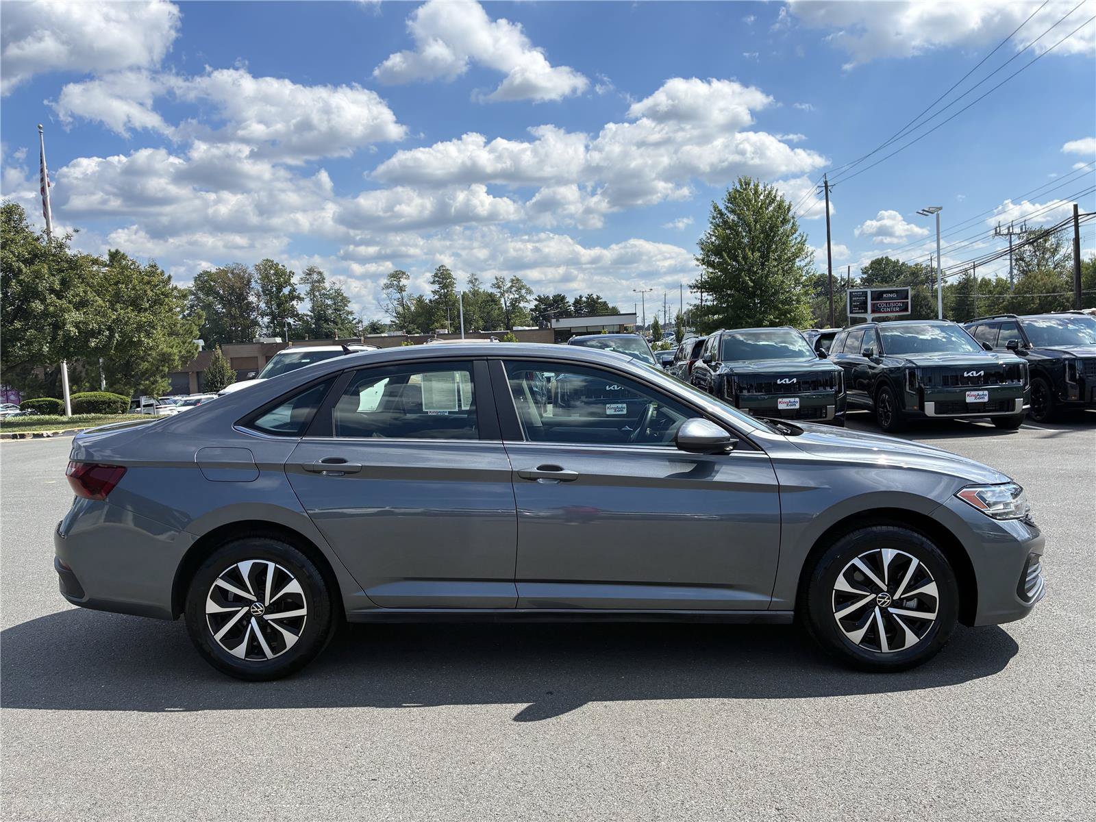 Certified 2024 Volkswagen Jetta S FWD image 8