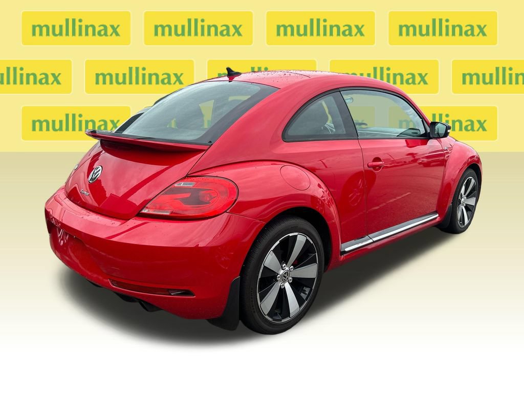 Used 2014 Volkswagen Beetle R-Line FWD image 2