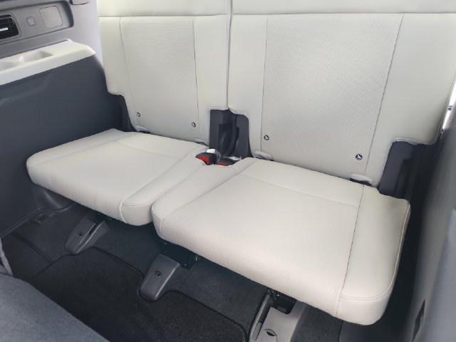 New 2027 Hyundai Santa Fe SEL FWD image 33
