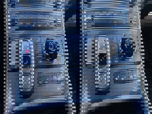 Used 2023 Hyundai Santa Fe Limited image 9