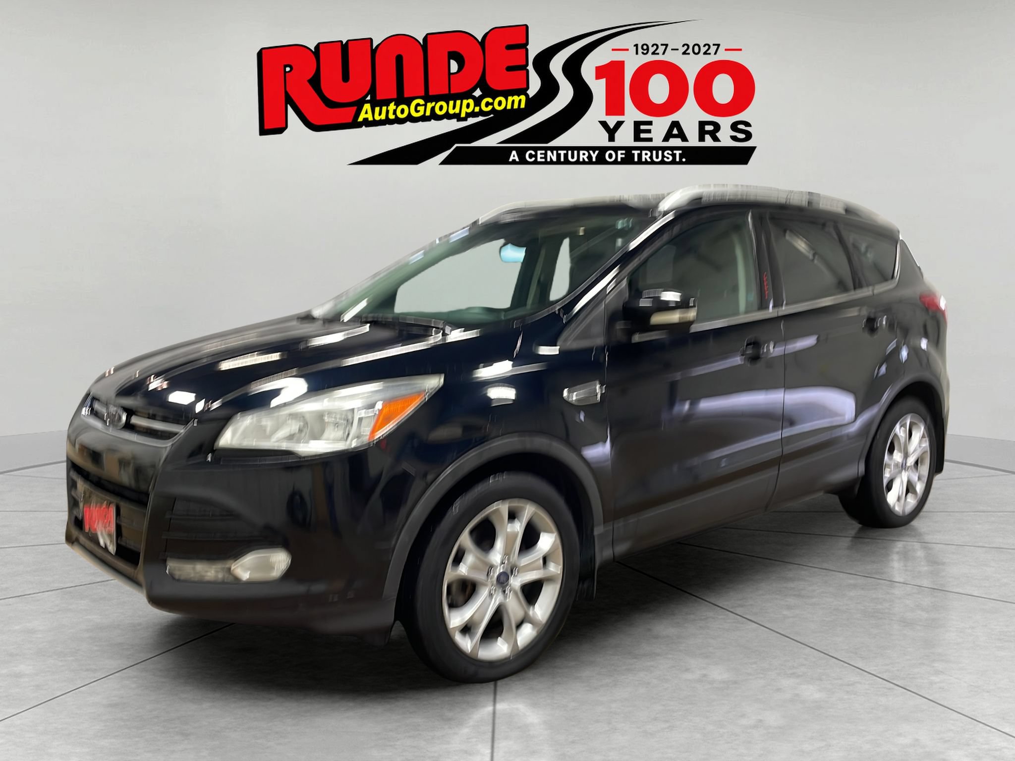 Used 2016 Ford Escape Titanium AWD/4WD image 4