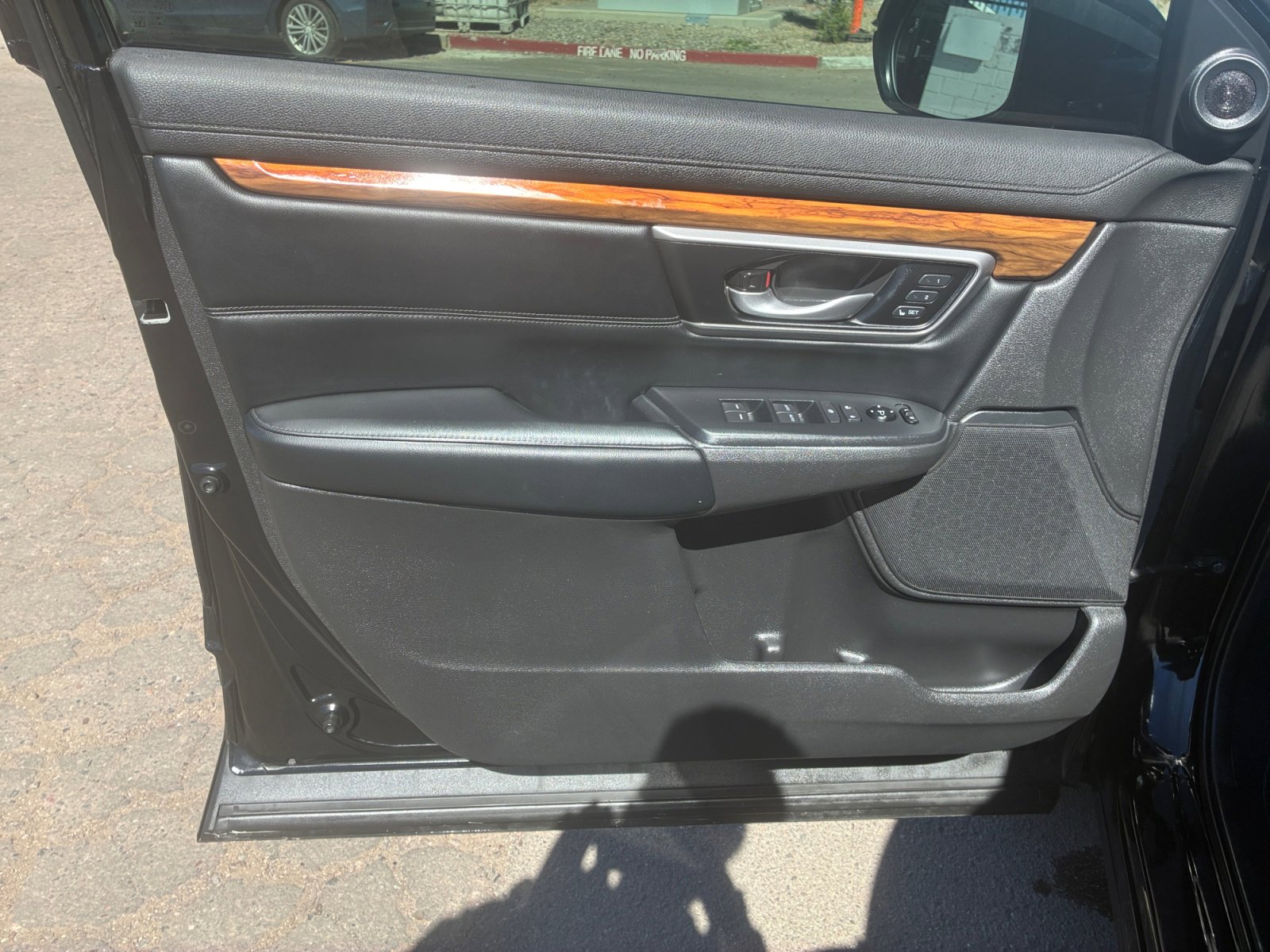 Used 2020 Honda CR-V Touring image 14