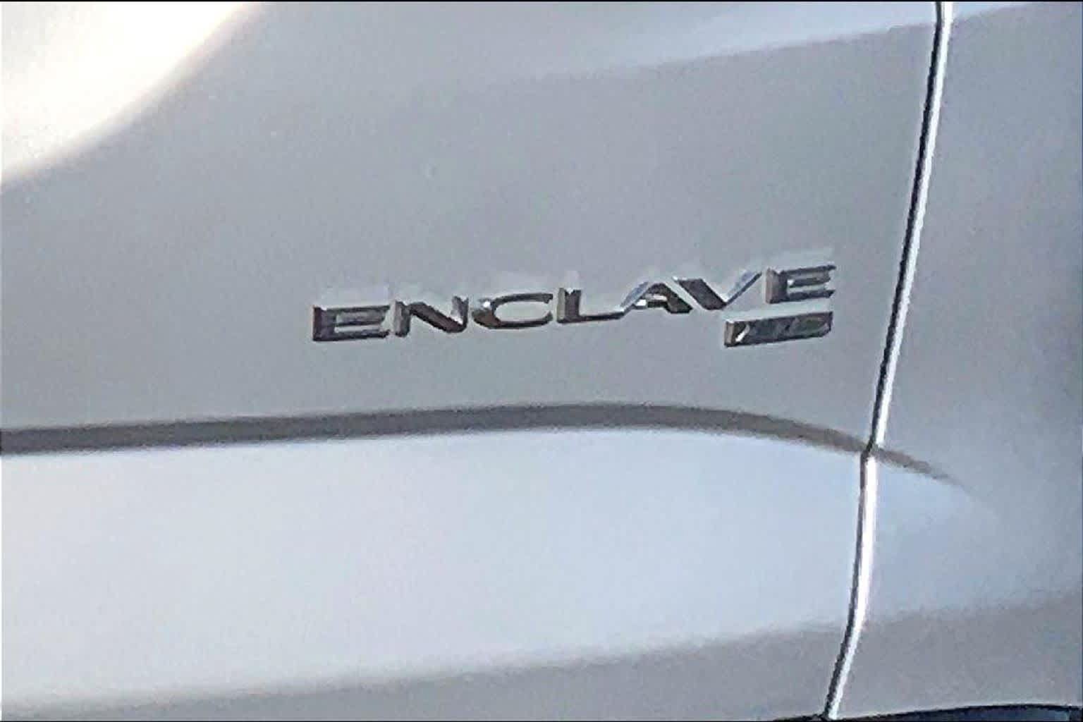 Used 2019 Buick Enclave Essence w/ Trailering Package, 5000 lbs. AWD/4WD image 31