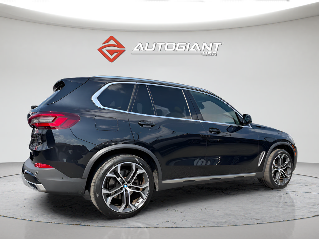 Used 2021 BMW X5 xDrive40i w/ Premium Package AWD/4WD image 14