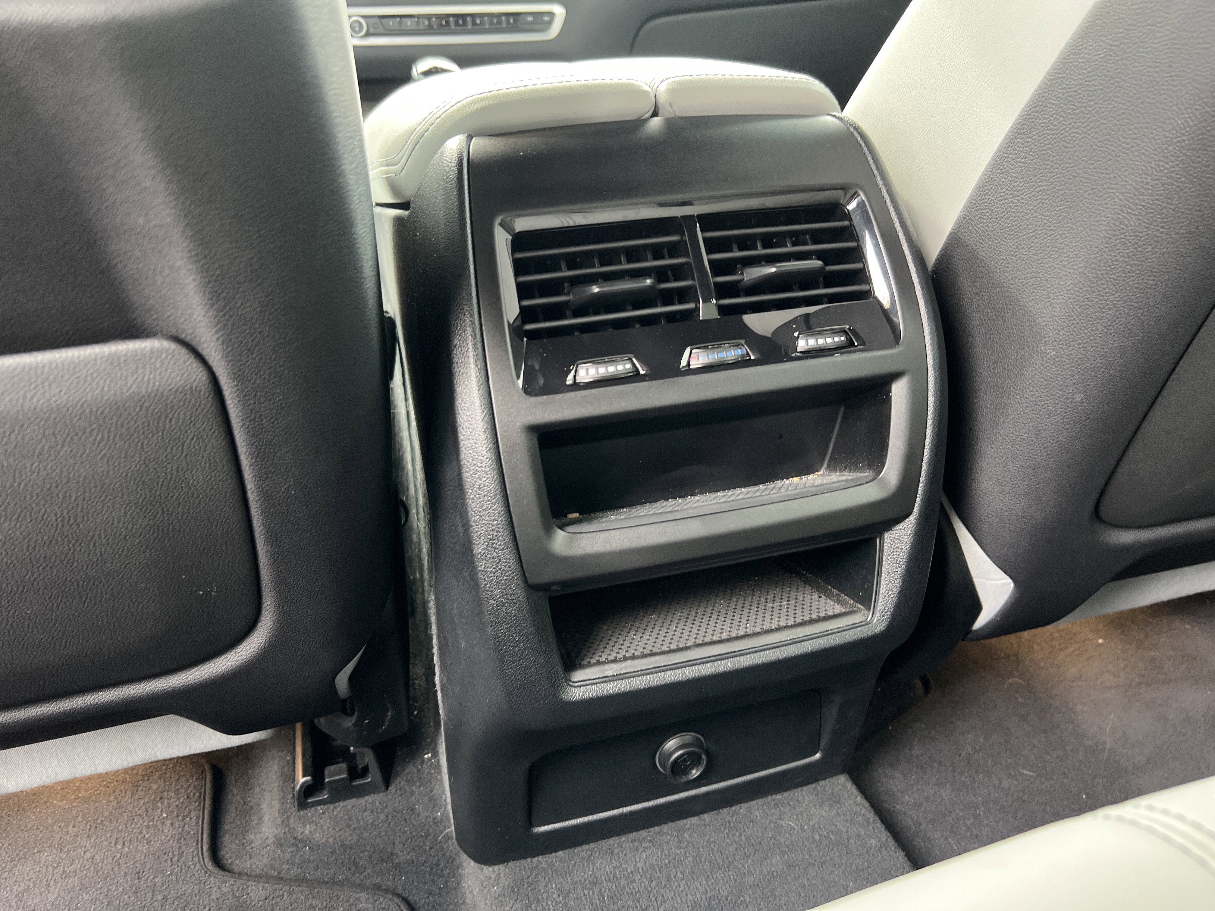 Certified 2023 BMW X5 sDrive40i w/ M Sport Package image 41