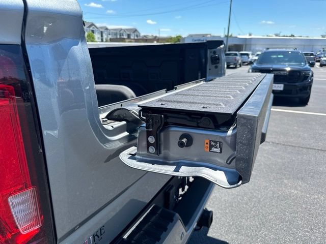 New 2026 GMC Sierra 1500 AT4 w/ AT4 Premium Package AWD/4WD image 16