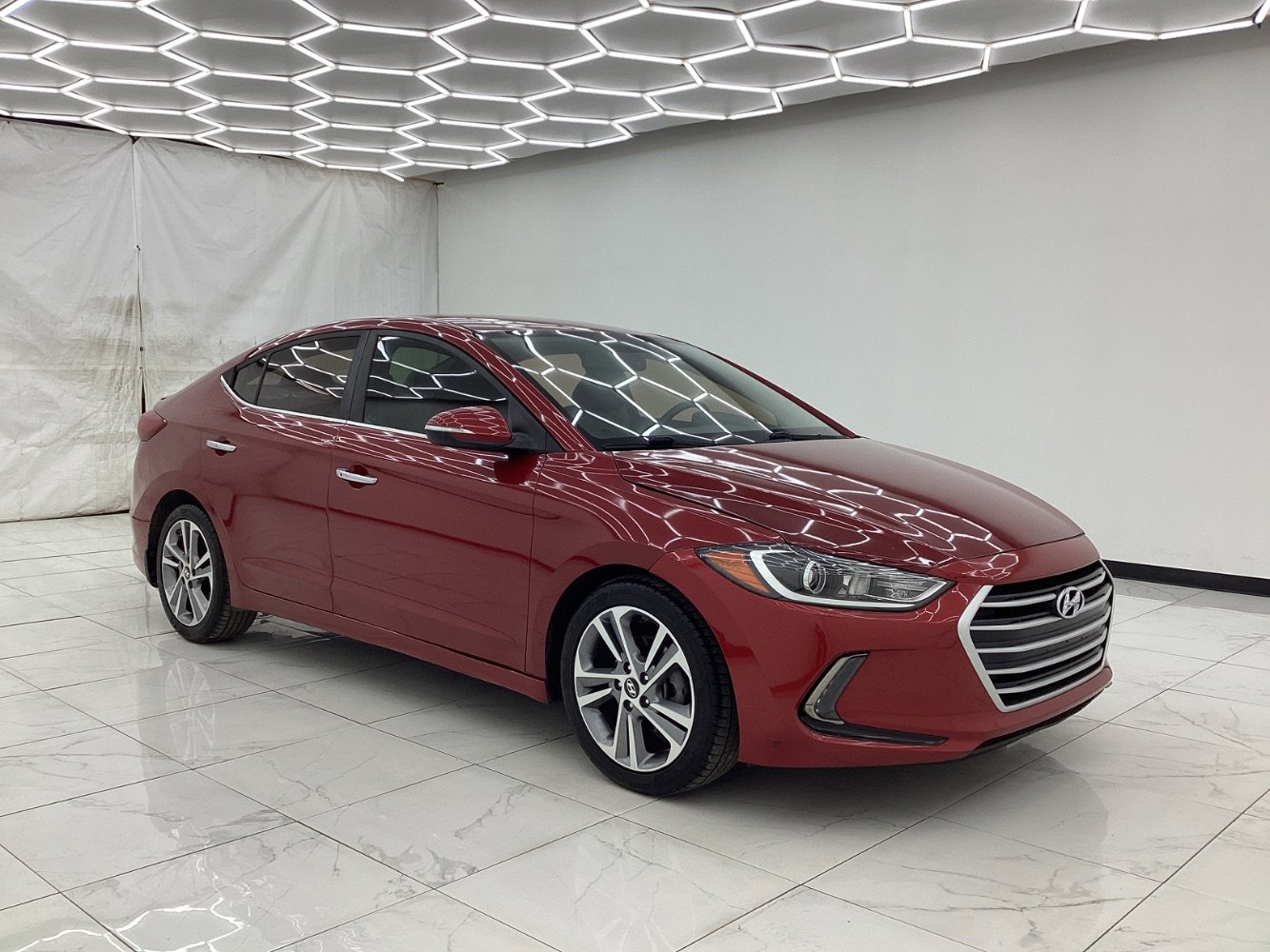 Used 2017 Hyundai Elantra Limited image 7