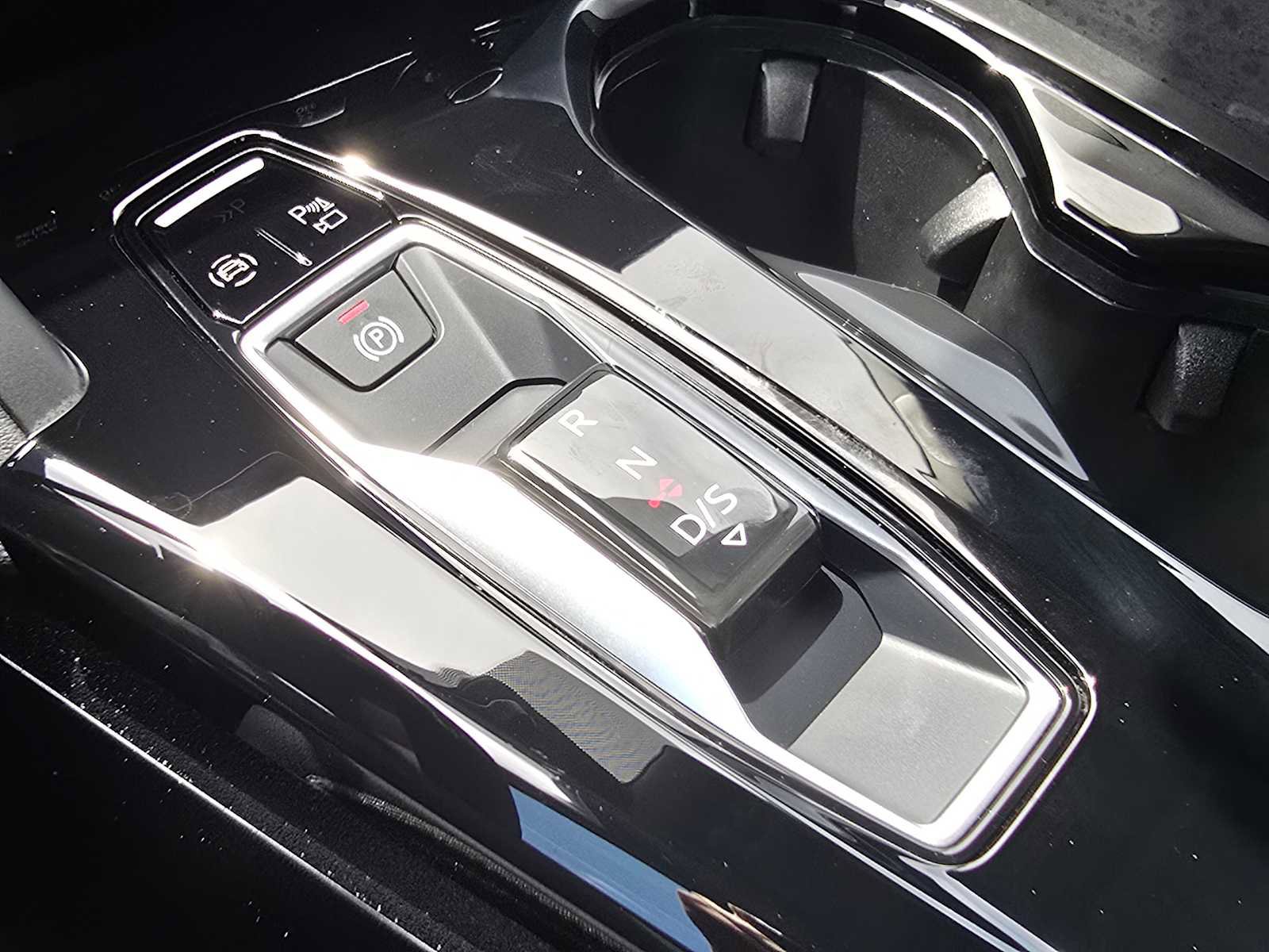 New 2025 Audi Q5 Prestige image 27