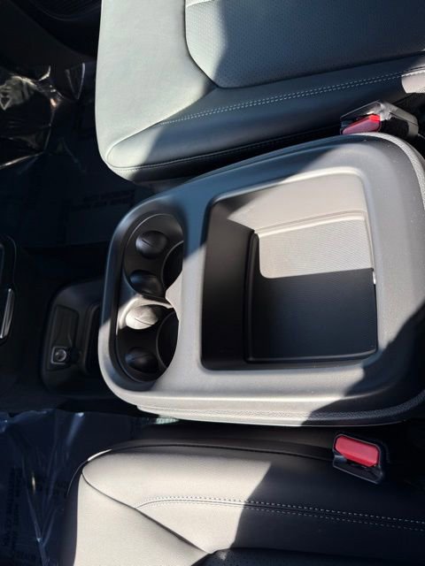 New 2026 Chrysler Pacifica Select image 23