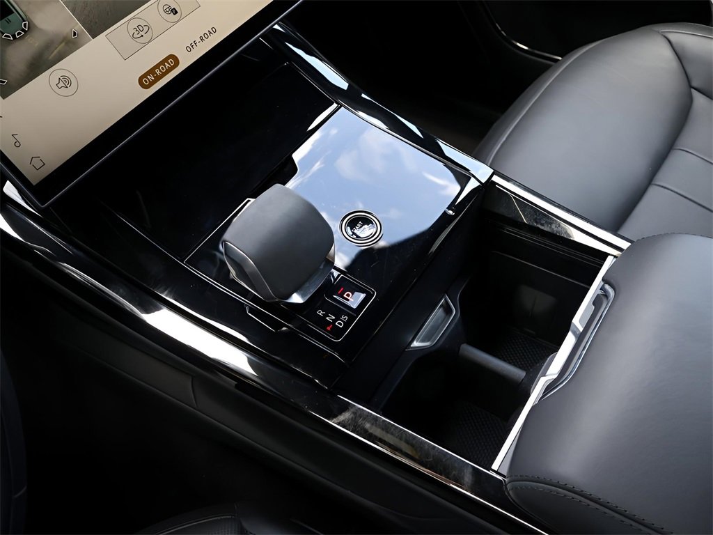 Used 2024 Land Rover Range Rover Sport Dynamic SE image 25