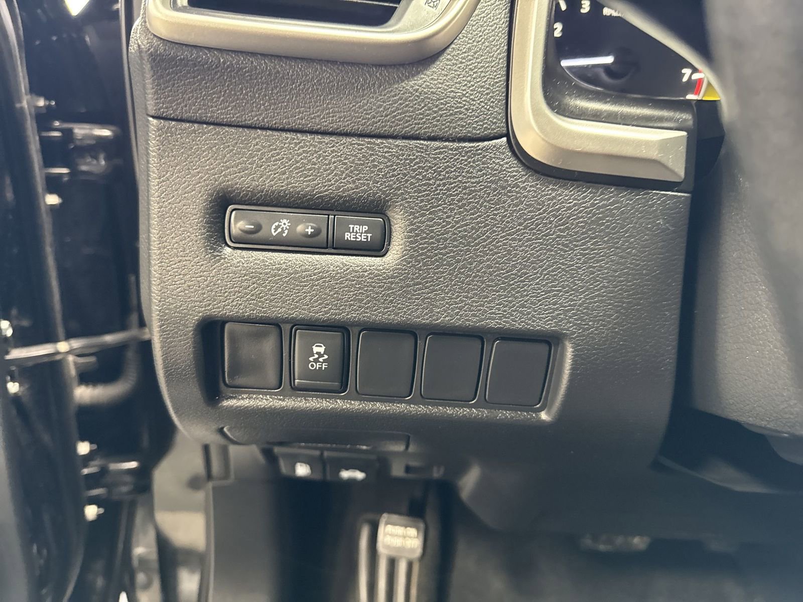 Certified 2018 Nissan Murano S image 22