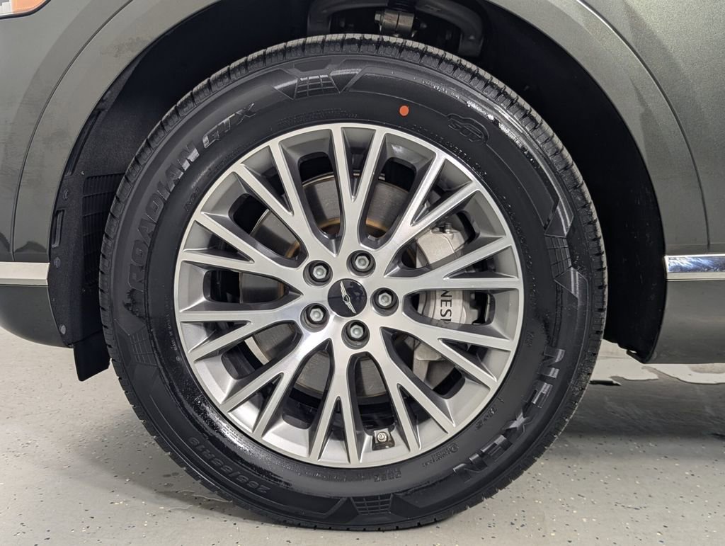 Used 2025 Genesis GV80 2.5T Standard AWD/4WD image 11