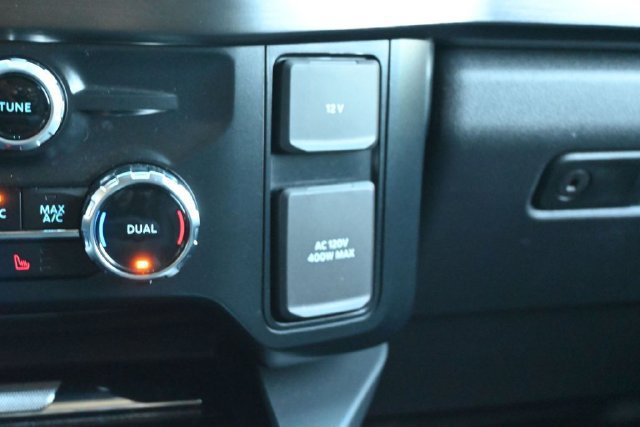 Used 2024 Ford F250 Lariat w/ Lariat Ultimate Package AWD/4WD image 19