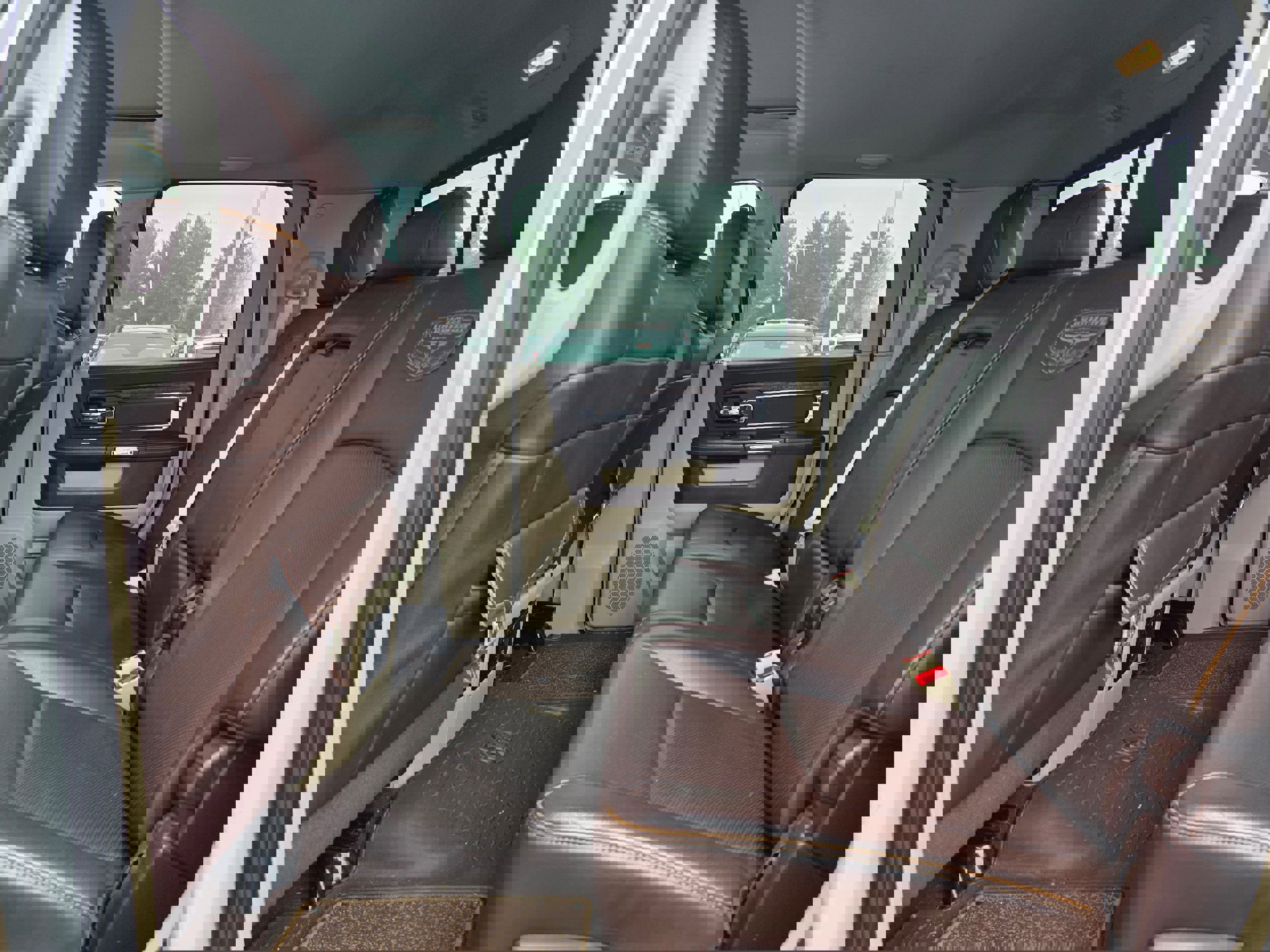 Used 2016 RAM 2500 Longhorn w/ Convenience Group image 11