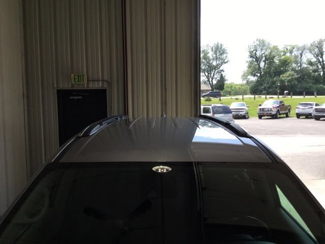 Used 2021 Chrysler Pacifica Touring-L FWD image 9