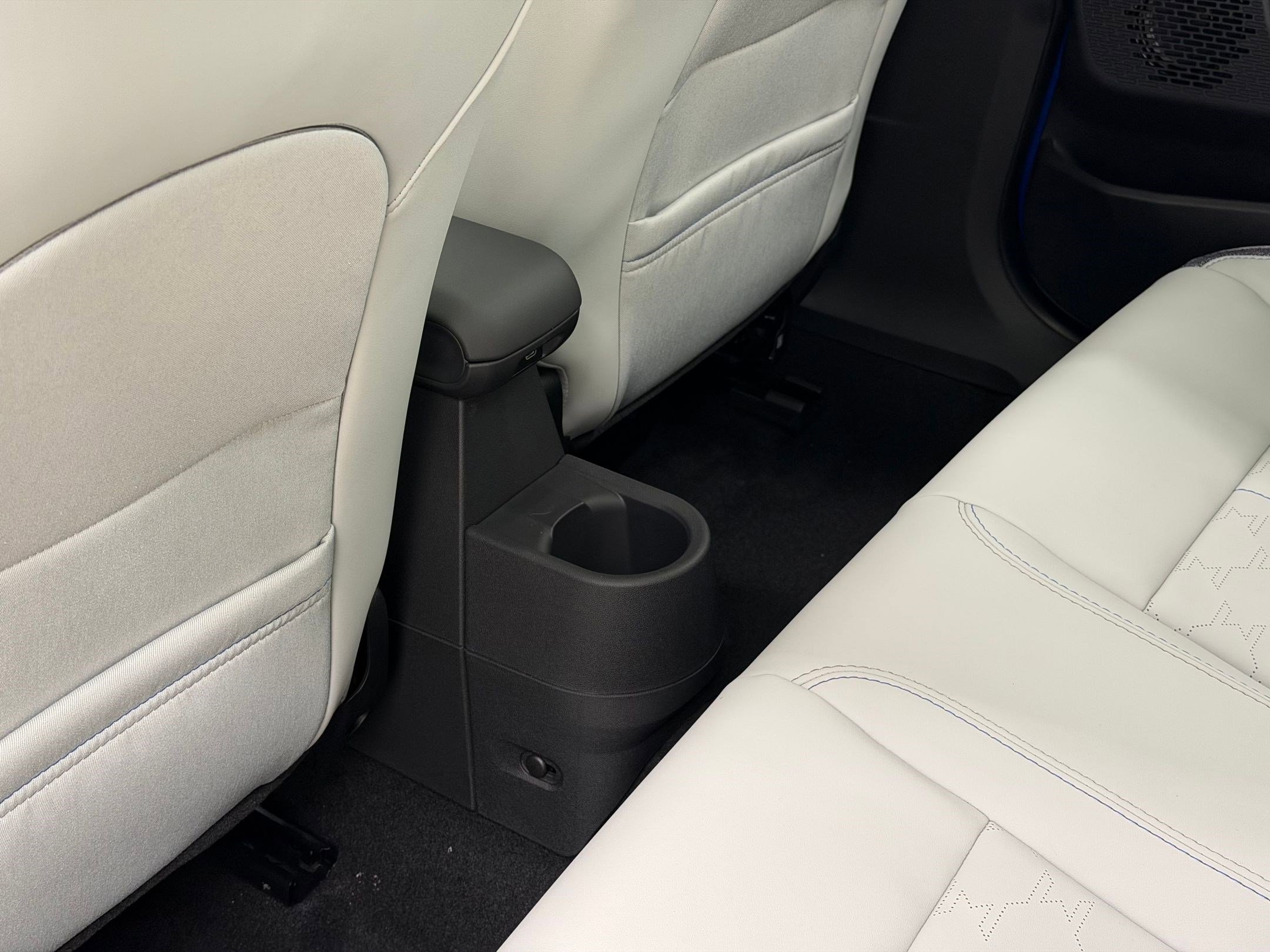 New 2026 MINI Cooper 4-Door Hardtop image 22