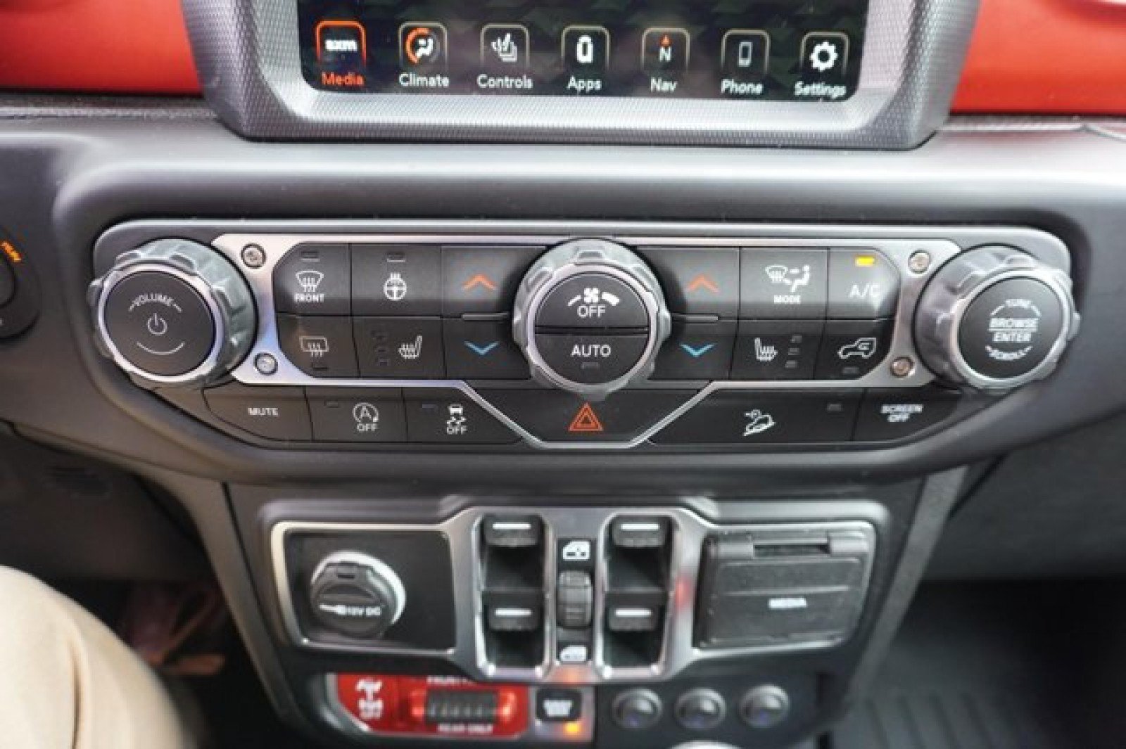 Used 2020 Jeep Wrangler Unlimited Rubicon AWD/4WD image 26