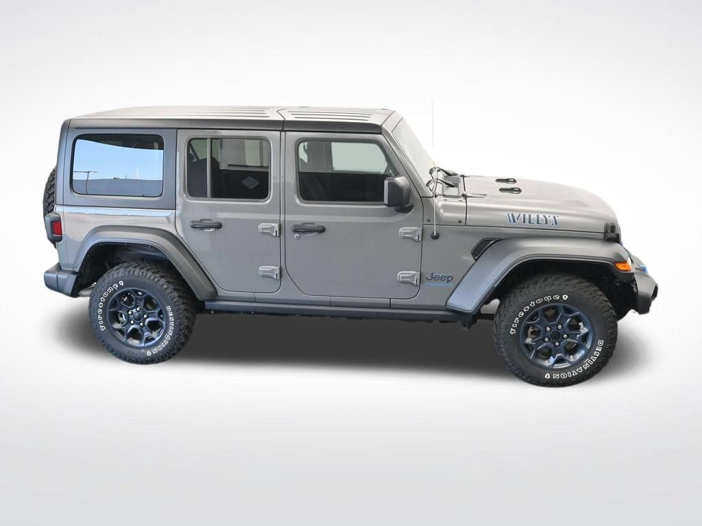Used 2023 Jeep Wrangler Unlimited w/ Cold Weather Group AWD/4WD image 23
