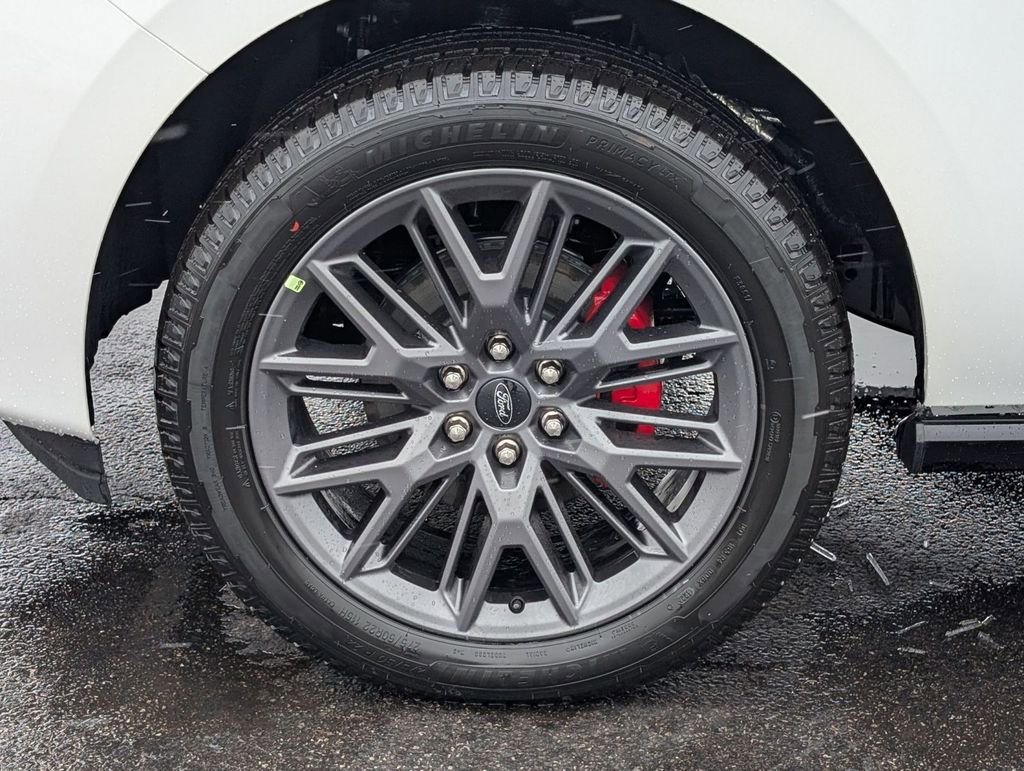 New 2025 Ford Expedition Platinum w/ Stealth Performance Package image 16