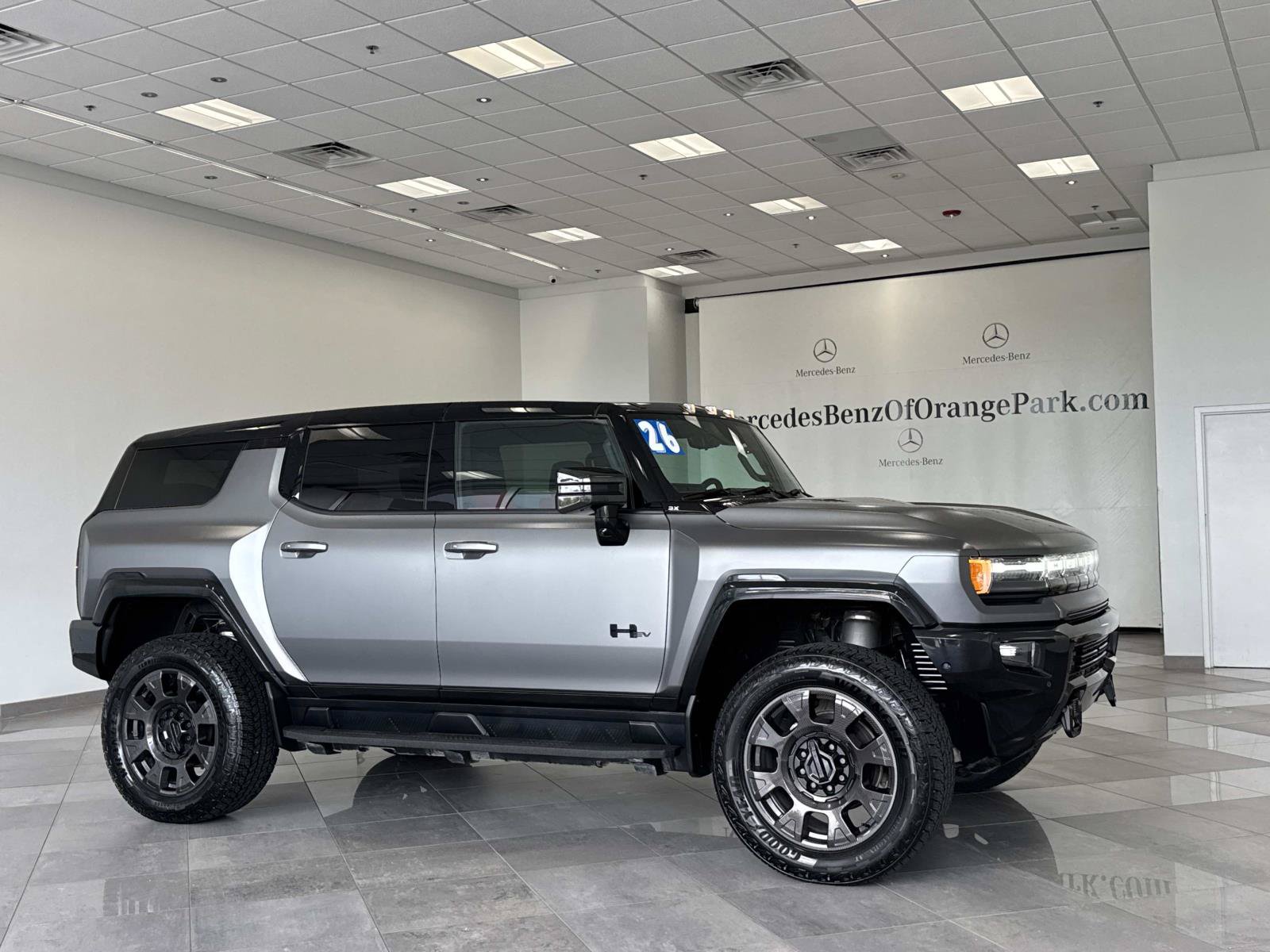 Used 2026 GMC Hummer EV 3X w/ Carbon Fiber Edition Package AWD/4WD image 2