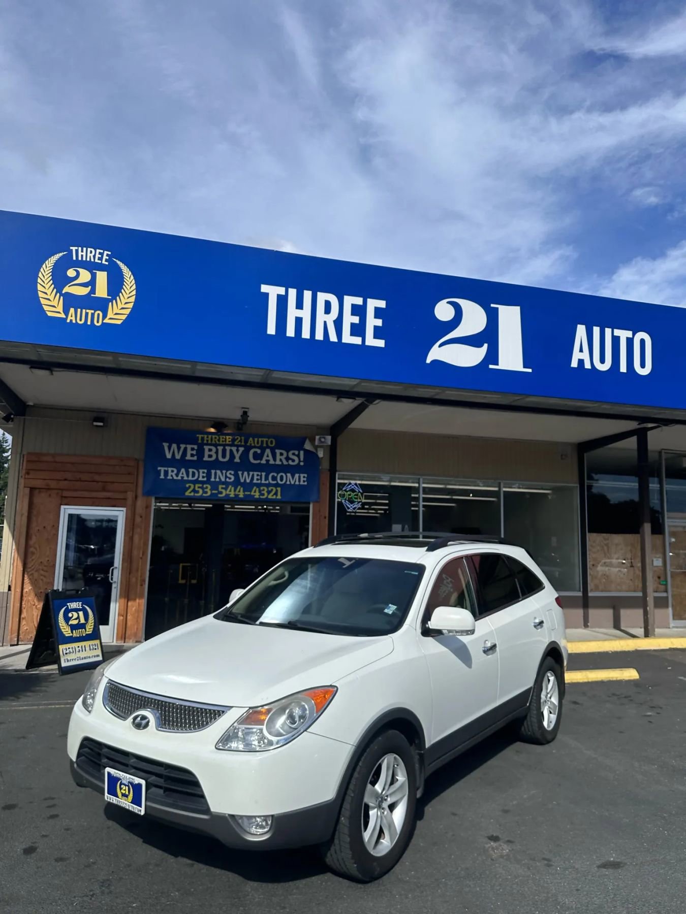 Used 2011 Hyundai Veracruz Limited w/ Navigation Pkg 3