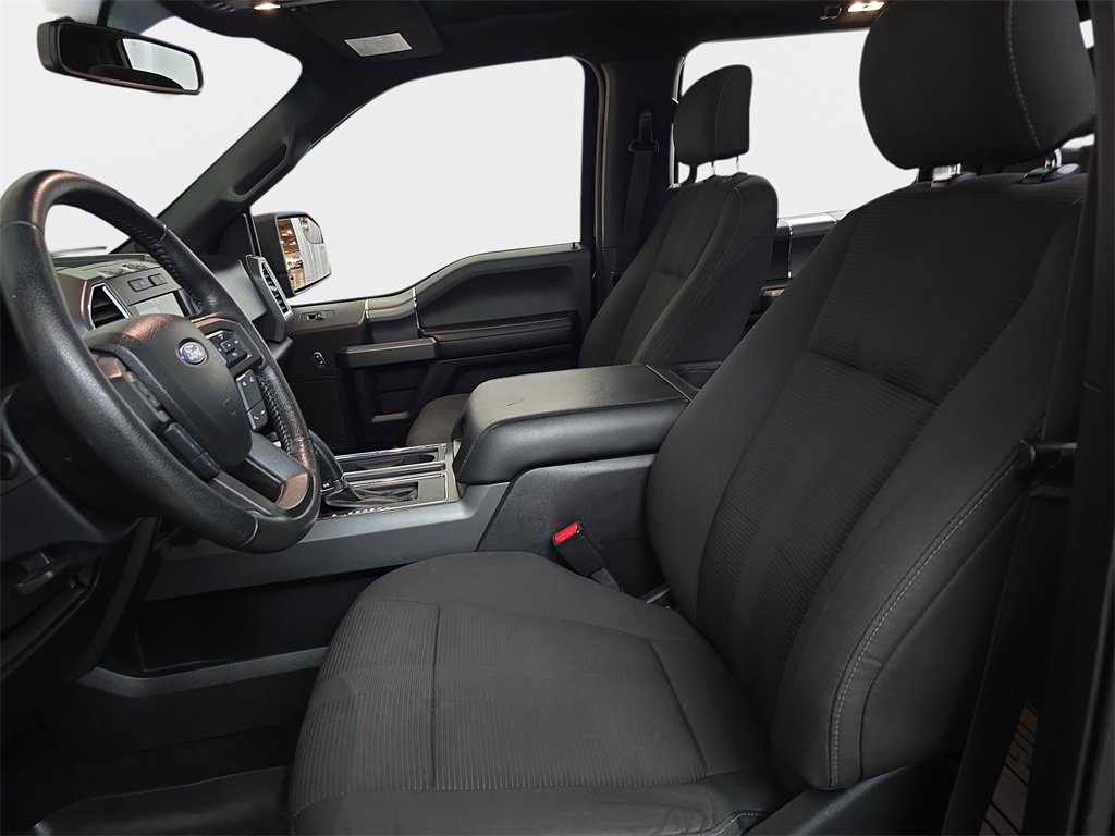 Used 2016 Ford F150 XLT w/ Equipment Group 302A Luxury image 17