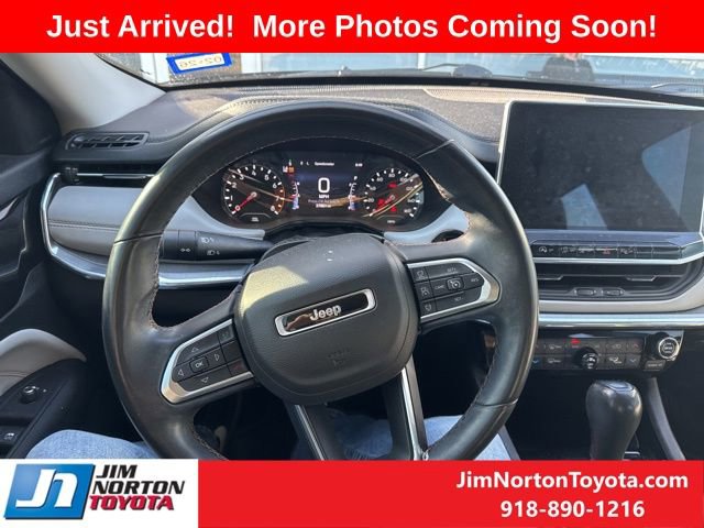 Used 2022 Jeep Compass Limited image 10