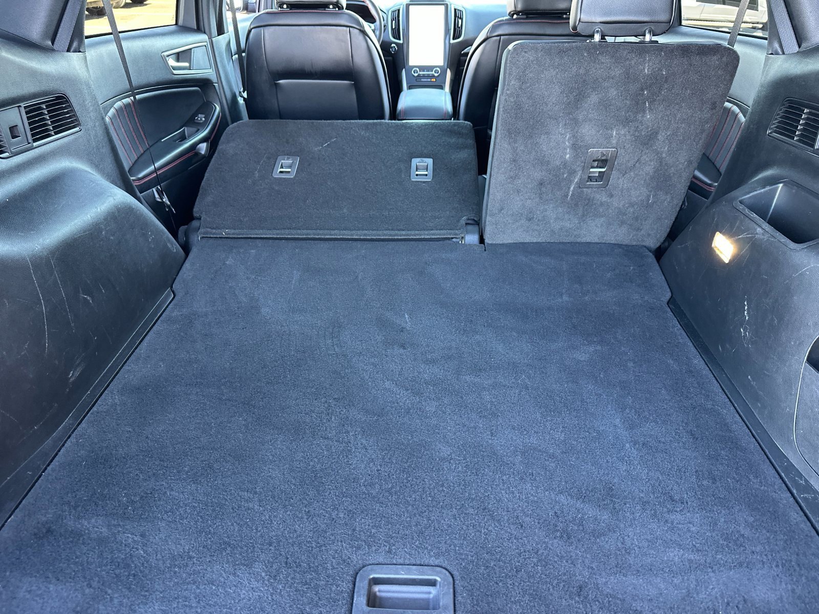 Used 2023 Ford Edge ST-Line image 14