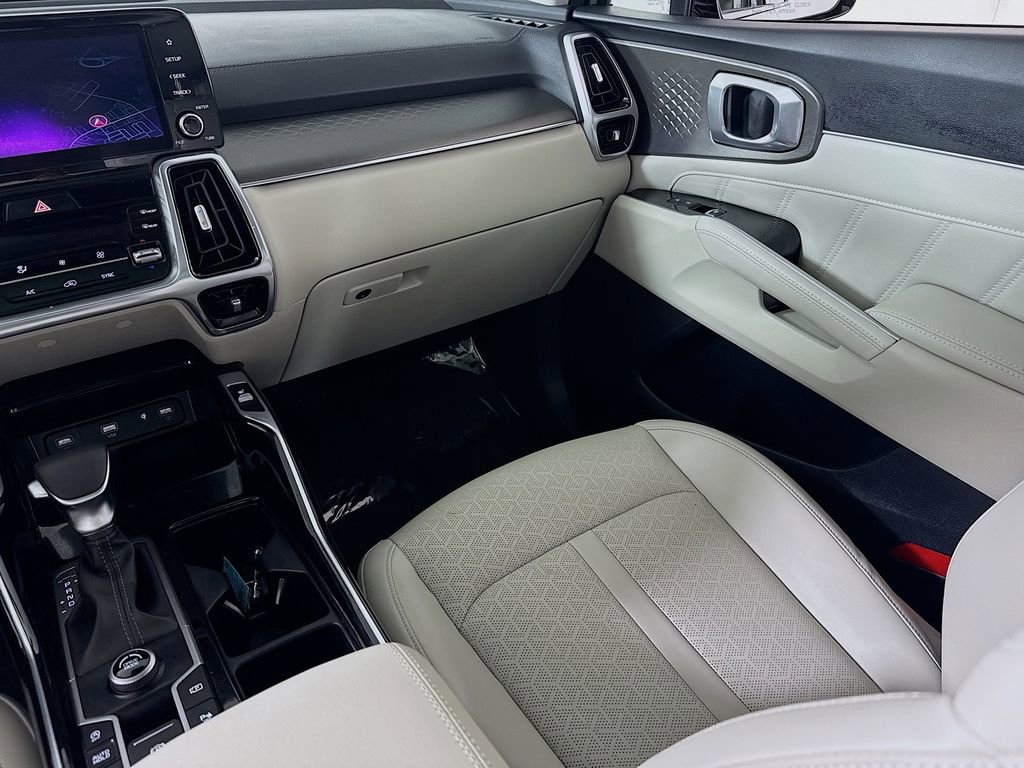 Used 2023 Kia Sorento SX image 24