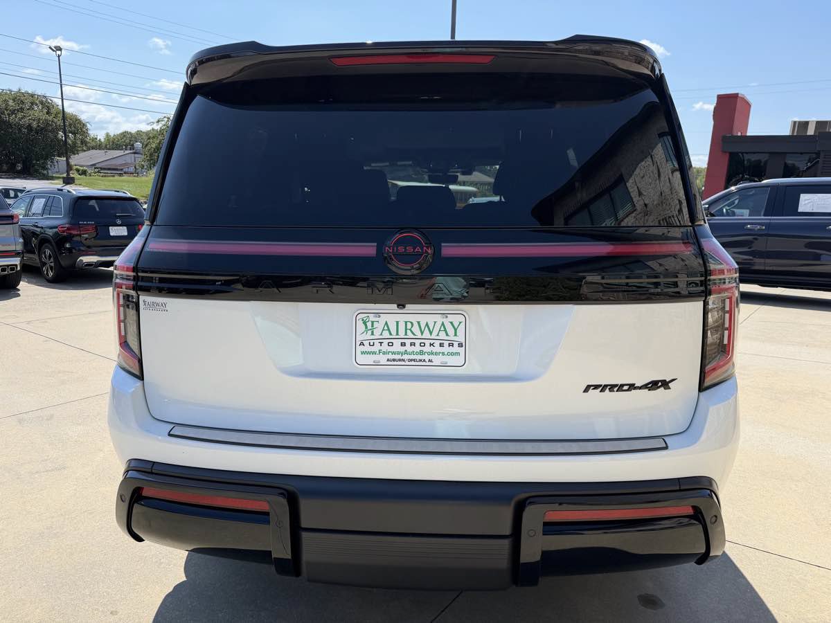 Used 2025 Nissan Armada PRO-4X w/ Pro-4X Premium Package AWD/4WD image 7