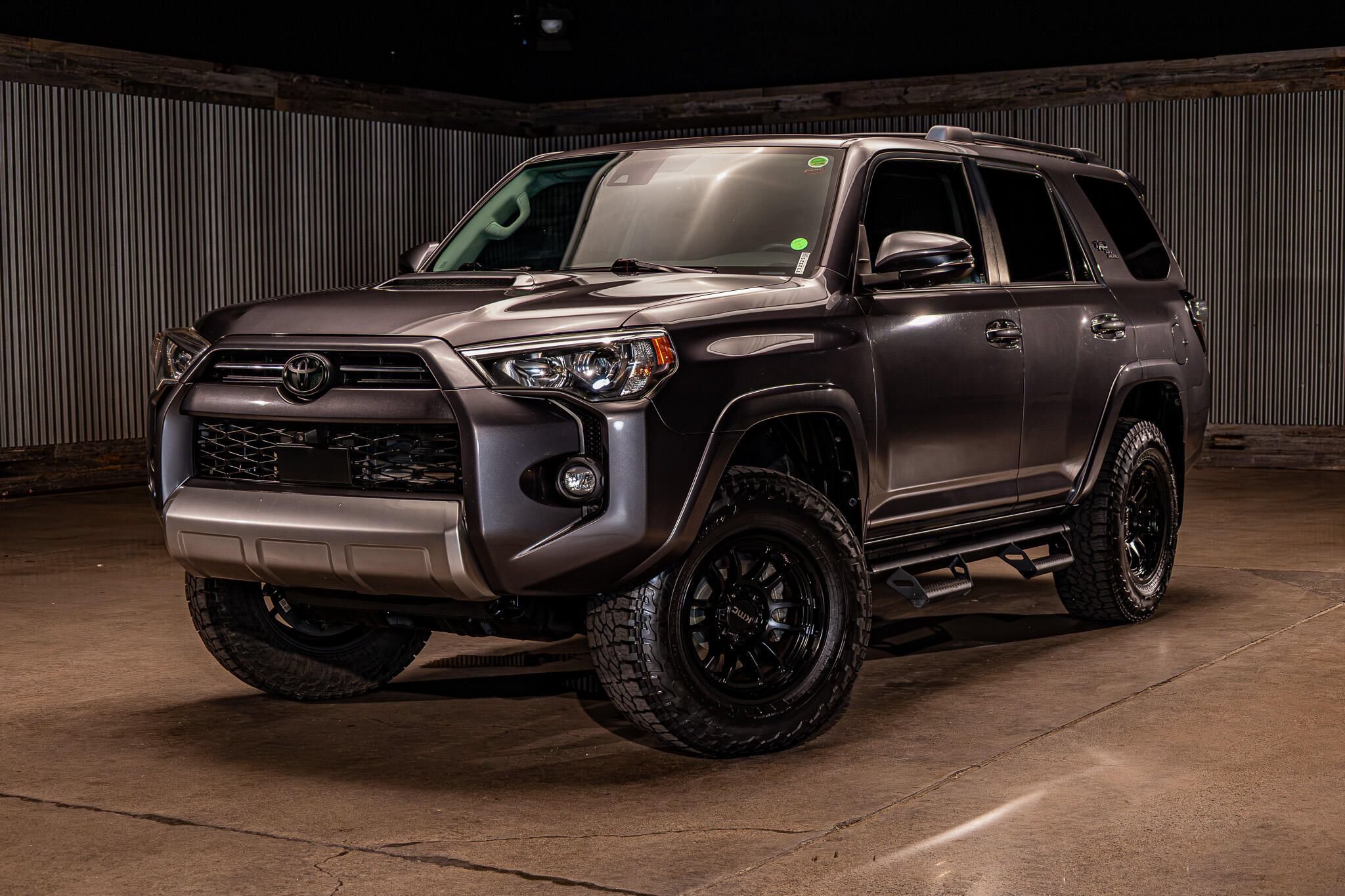 Used 2022 Toyota 4Runner TRD Off-Road Premium AWD/4WD image 4
