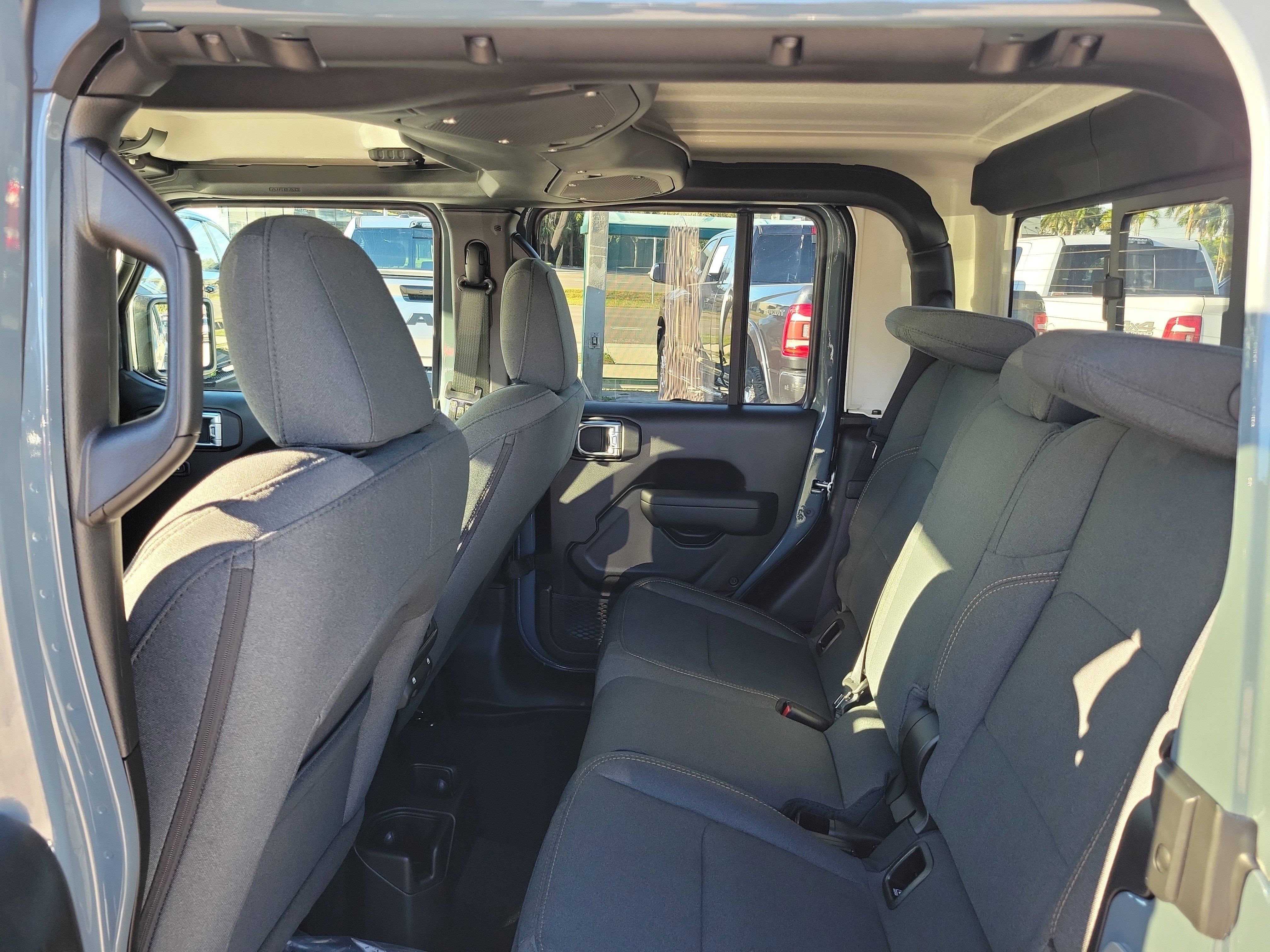 New 2026 Jeep Gladiator Sport image 6