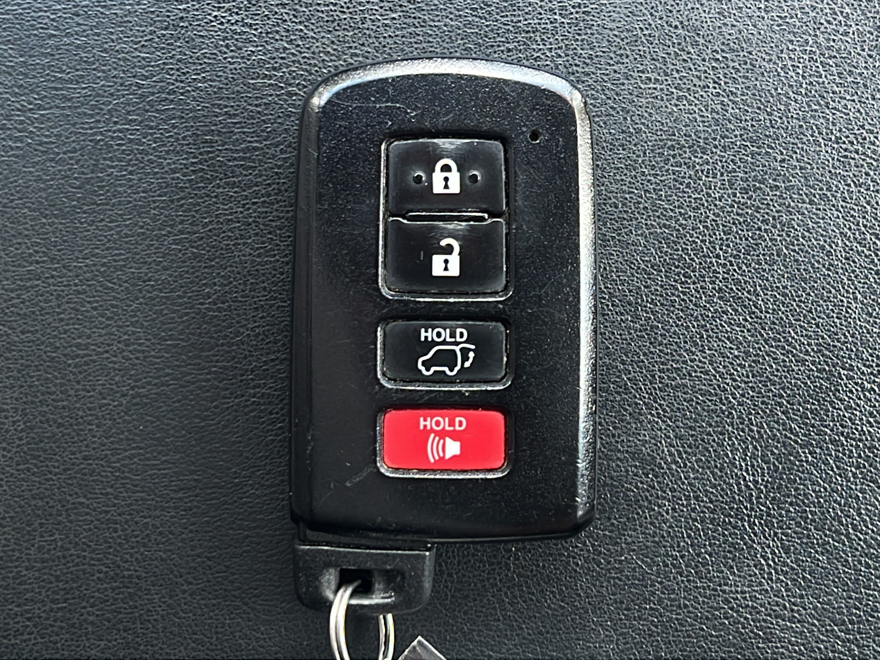 Used 2017 Toyota RAV4 Limited w/ Advanced Technology Package AWD/4WD image 28