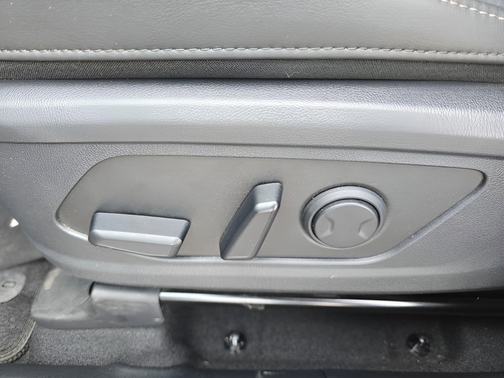 Used 2024 Kia Sorento EX image 26