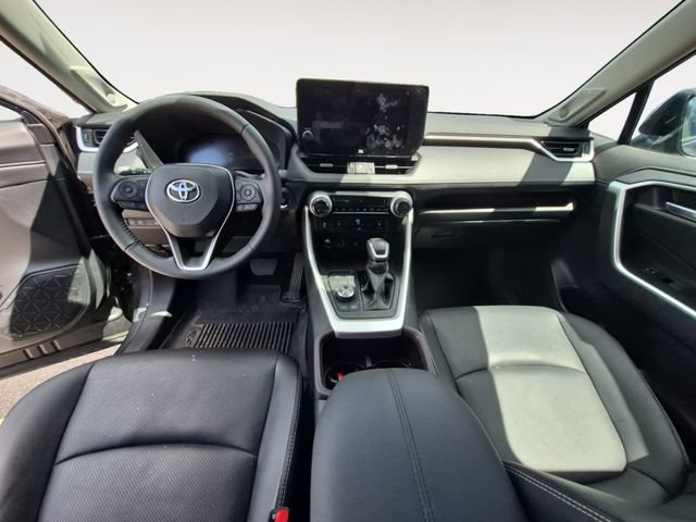 Used 2024 Toyota RAV4 Limited w/ Weather Package AWD/4WD image 10