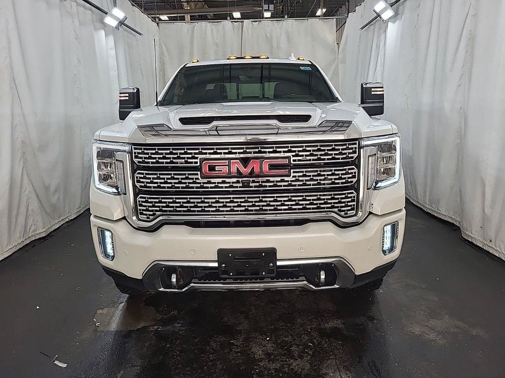 Used 2020 GMC Sierra 3500 Denali w/ Denali Ultimate Package AWD/4WD image 2