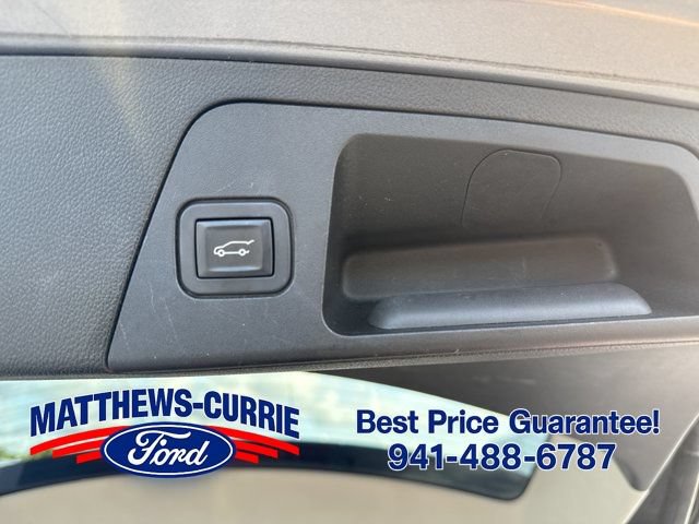 Used 2020 Buick Envision Essence w/ LPO, Cargo Package FWD image 14