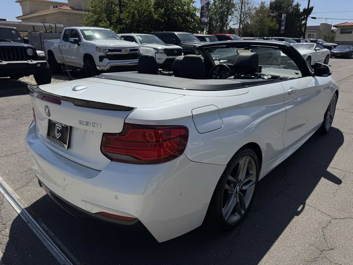Used 2018 BMW 230i Convertible w/ M Sport Package RWD image 8