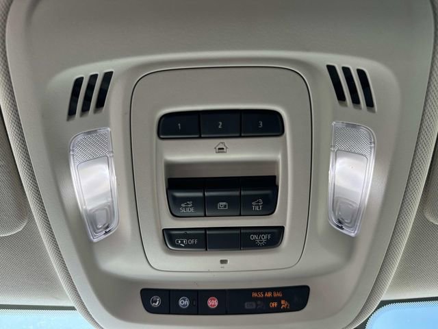 Used 2023 Buick Envision Avenir image 27