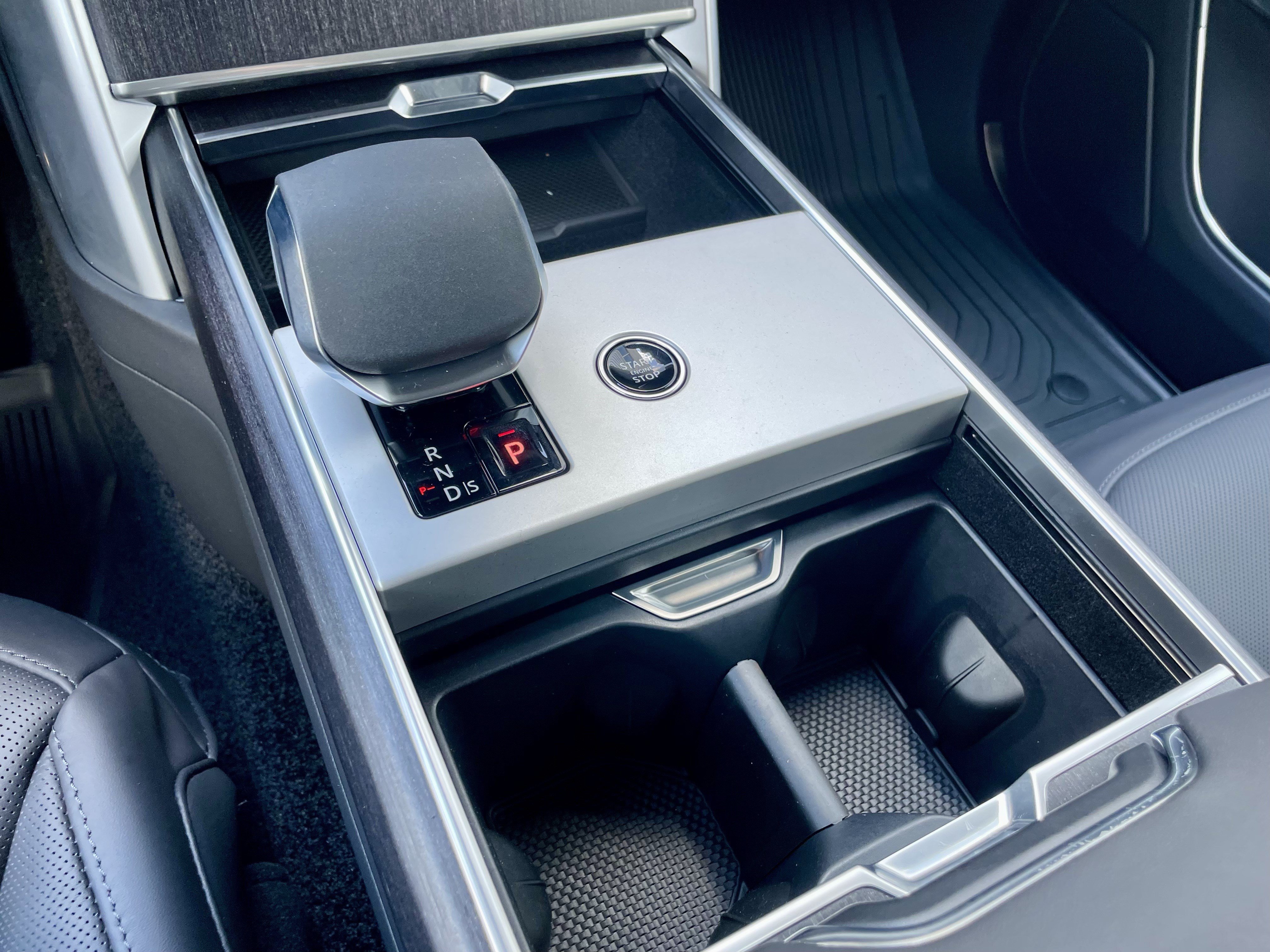 New 2026 Land Rover Range Rover SE AWD/4WD image 20