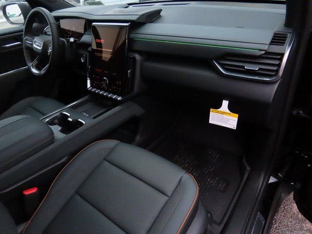 New 2026 GMC Acadia AT4 w/ Luxury Package AWD/4WD image 8