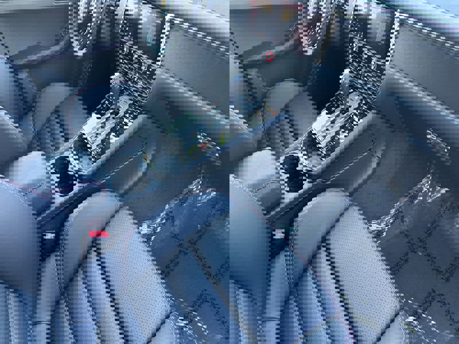 New 2026 Porsche Macan GTS AWD/4WD image 17