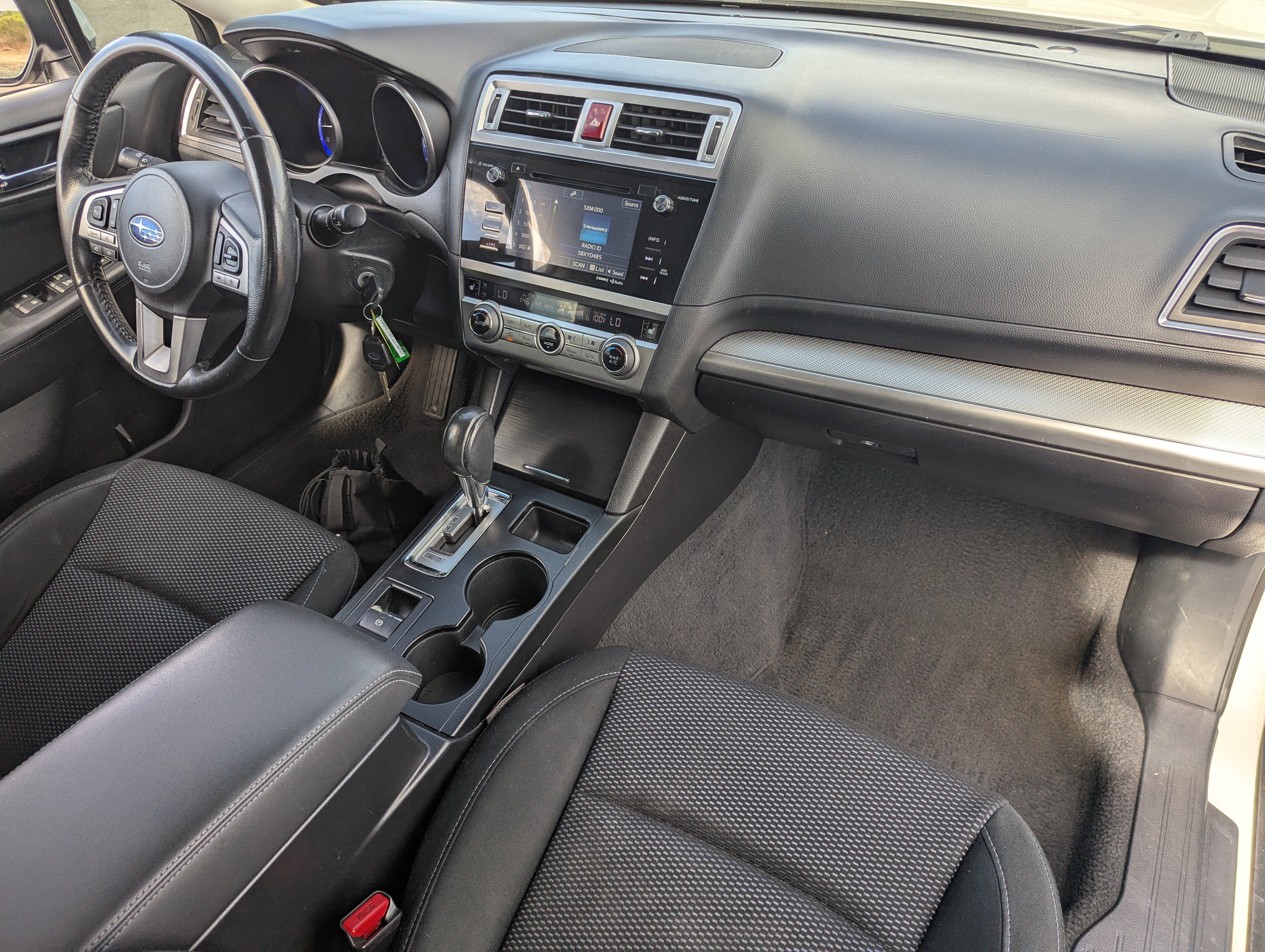 Used 2017 Subaru Outback 2.5i Premium AWD/4WD image 12