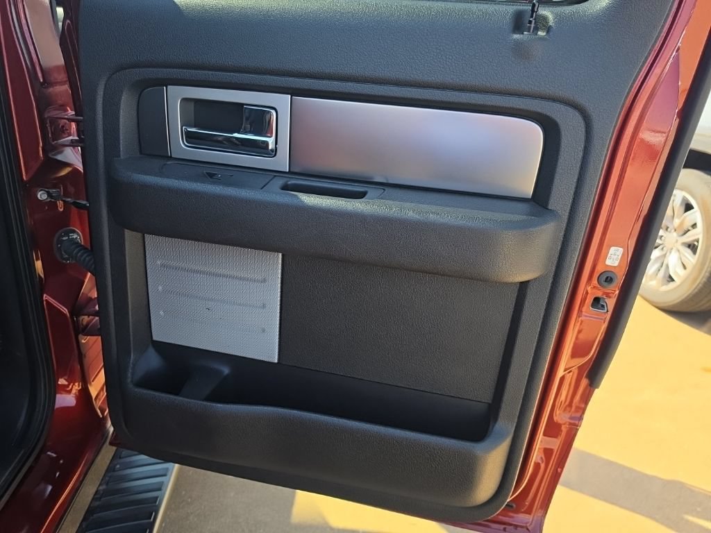 Used 2014 Ford F150 FX4 w/ Equipment Group 402A Luxury AWD/4WD image 24