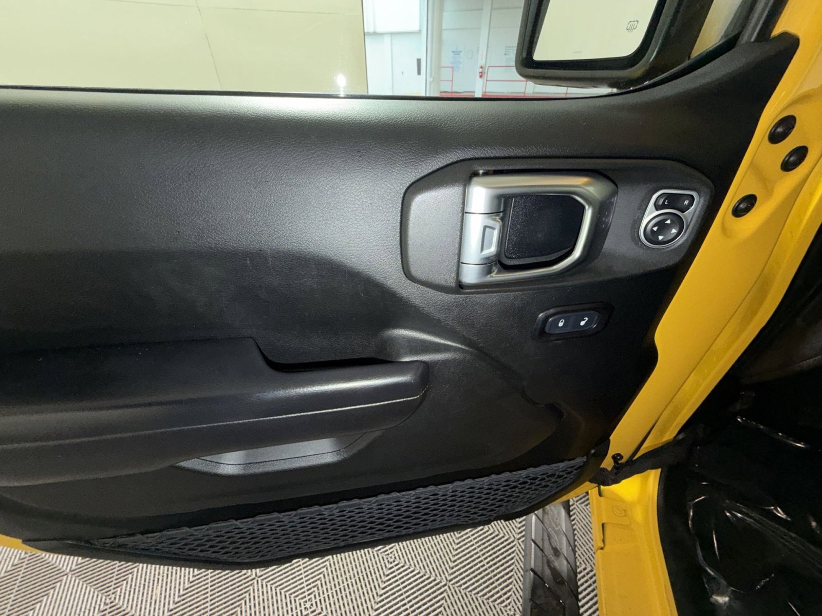 Used 2019 Jeep Wrangler Unlimited Sport S image 15