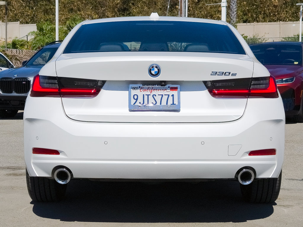 Used 2024 BMW 330e w/ Premium Package RWD image 24