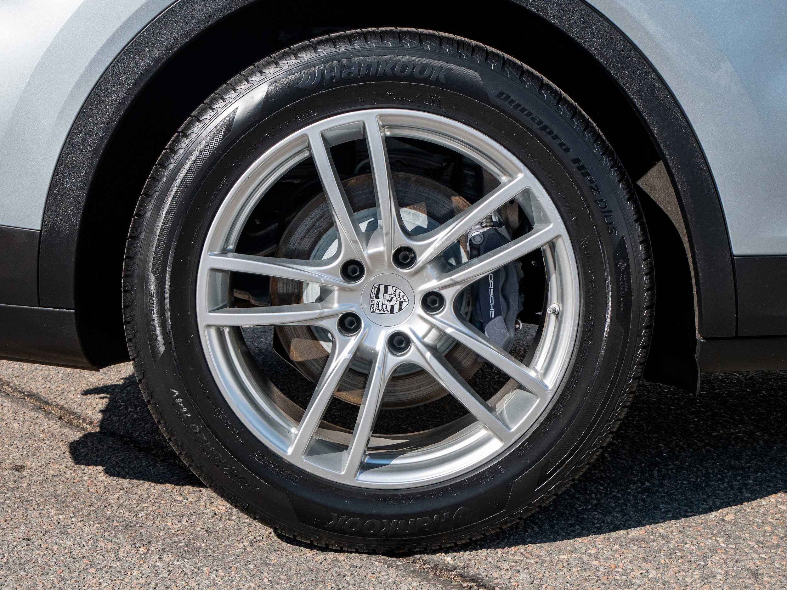 Certified 2024 Porsche Cayenne w/ Premium Package Plus (PFM) image 15